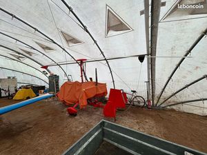 Location place de hangar pour gyrocoptere/autogire ou ulm a ailes repliables a lfmx