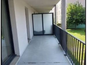 Appt T2  45m²  grand balcon + place de stationnement
