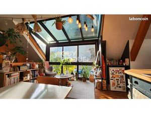 Studio 1 pièce 25 m²