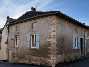 Maison rénovée 80 m² à louer – Lugny (71260) Disponible le 15 Janvier – 840 /mois