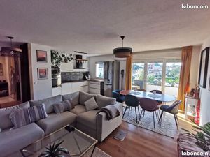 T2 55m2 climatisé 4 couchages - Parkings & Terrasse