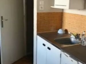 Vandoeuvre-T1 bis Ascenceur-Ville de France