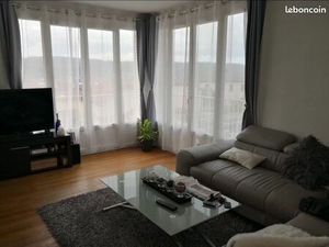 Loue appartement T3 centre ville
