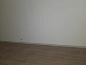 Studio 1 pièce 28 m²
