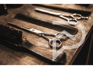 Vente locaux professionnels 230 m² à Agde (34300)  97 500 €