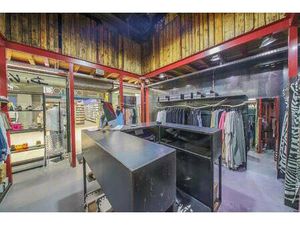 Pret-à-Porter à vendre