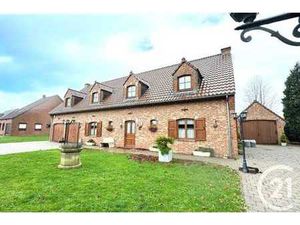 Villa rustique haut de gamme – Sars-la-Bruyère