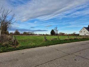 Terrain à vendre 17a 71 ca(zone d'habitat à caractère rural)