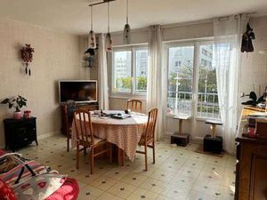 Vente Appartement 3 pièces à Lanester Centre Ville (56600) : à vendre 3 pièces / 65m² Lane