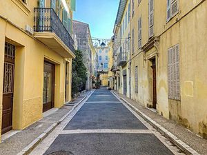 LOCATION MEUBLEE LONG TERME