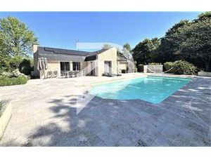 Vente Maison Piscine à Vallons-de-l'Erdre (44540) : à vendre Piscine / 220m² Vallons-de-l'