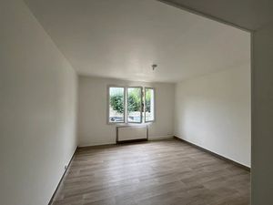 Location appartement 3 pièces 58 m² à Provins (77160)  535 €
