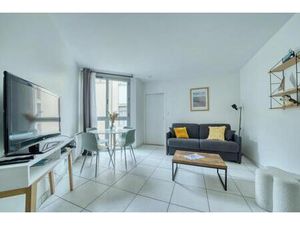 Charmant T2 rénové au cœur de La Rochelle