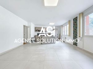 Appartement Laval 3 pièces - 2 chambres - cave et grenier