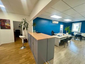 Bureaux 184m²