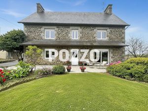 A VENDRE - Juvigny Les Vallées - Maison 6 pièce(s) 135.3 m² - Terrain - Dépendances