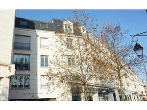Location appartement  m² T-2 à Antony  932 €
