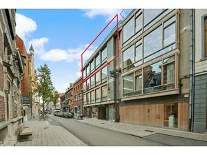 Exclusief duplex-penthouse met adembenemend terras in hartje Hasselt
