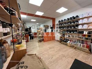 Vente Bureaux et commerces à Mortagne-au-Perche (61400) : à vendre / 40m² Mortagne-au-Perc