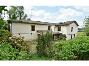 Maison Chandon 279.5 m² T-7 à vendre  135 000 €