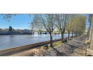 Maison centre 5 chambres et un bureau