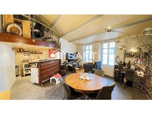 Bien polyvalent au cœur de Luçon