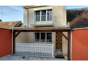 Maison Nemours 96 m² T-5 à vendre  225 000 €