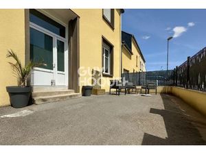 MAISON À LOUER DE 4 PIÈCES DE 90 00 M²