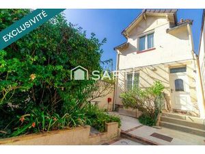 Bien placée près de la gare et des commerces