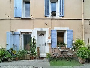 ST CHAMAS  MAISON DE VLLAGE T3