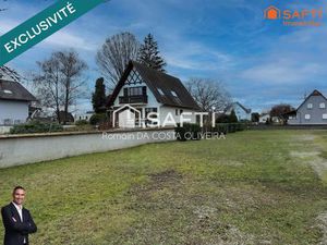 Joli terrain constructible de 7 53 ares  libre de constructeur et hors lotissement !