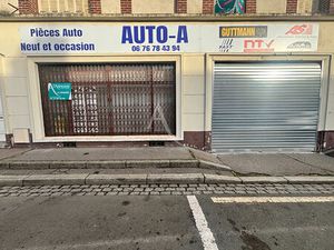 Local commercial - rare