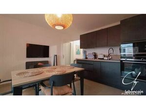 Studio 1 pièce 25 m²