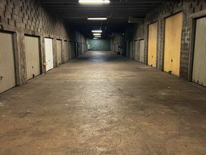 15m2 de stockage en RDC