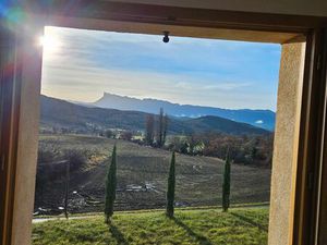 Rare t2 dans maison au calme vue exceptionelle 3 becs