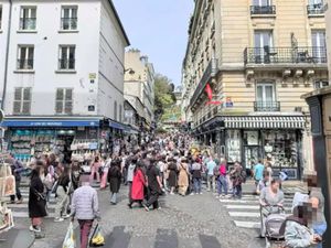 Boutique 81 m² – Emplacement recherché dans le 18e arrondissement