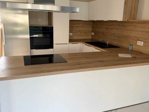 Belle villa neuve avec piscine