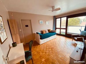 Joli F1 dans Résidence de standing