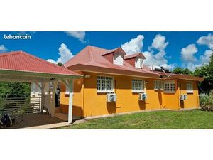 Spacieu F5 aux abymes