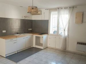 Appartement T2 TRESCOL avec court privée 20M2