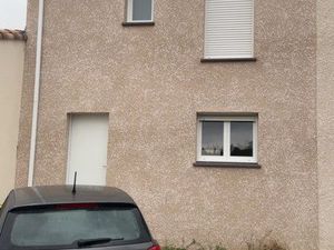 Location maison 80 m2 avec jardinet de 30 m2