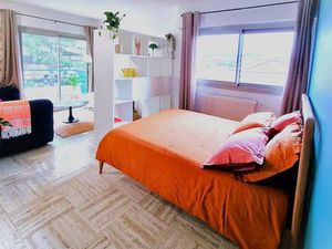 Cannes centre -Suquet / Vieux Port- Grand Studio T1 Meublé / Clim / Balcon- Emplacement id