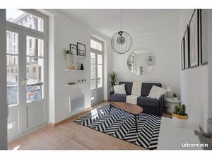 Studio 1 pièce 28 m²