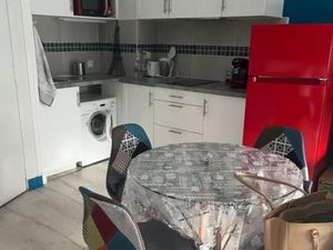 Studio 1 pièce 37 m²