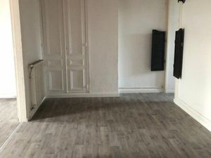 Très beau appartement avec du cachet