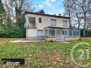 Maison à louer - 6 pièces - 116 m2 - Avignon - 84 - PROVENCE-ALPES-COTE-D-AZUR