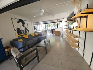 Location meublée maison 5 pièces 118.13 m² à Saint-Denis (97400)  1 652 €