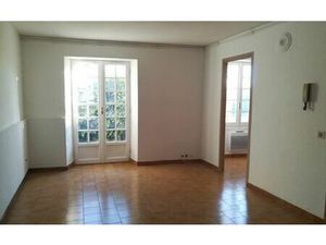 Location appartement  m² T-2 à Cagnes-sur-Mer  638 €