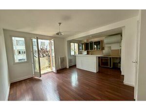 Location appartement  m² T-3 à Clamart  1 040 €