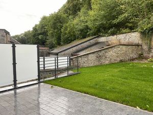 Appartement à louer avec terrasse et jardin   Rochefort (VBD62609)